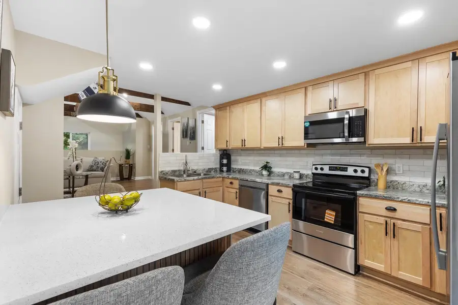 5334 S McCreedy AVENUE, Cudahy, WI 53110 - #3