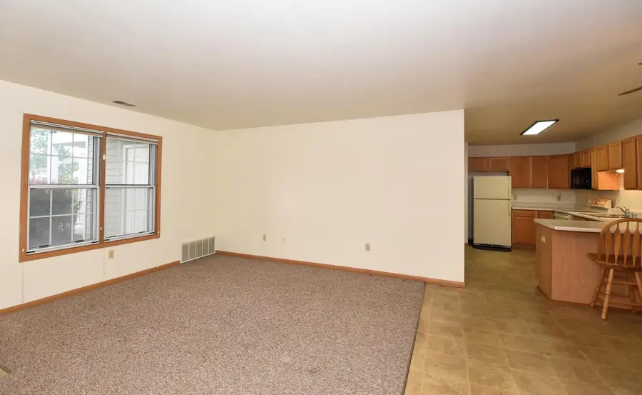 1208 N Sunnyslope DRIVE #104, Mount Pleasant, WI 53406 - #3