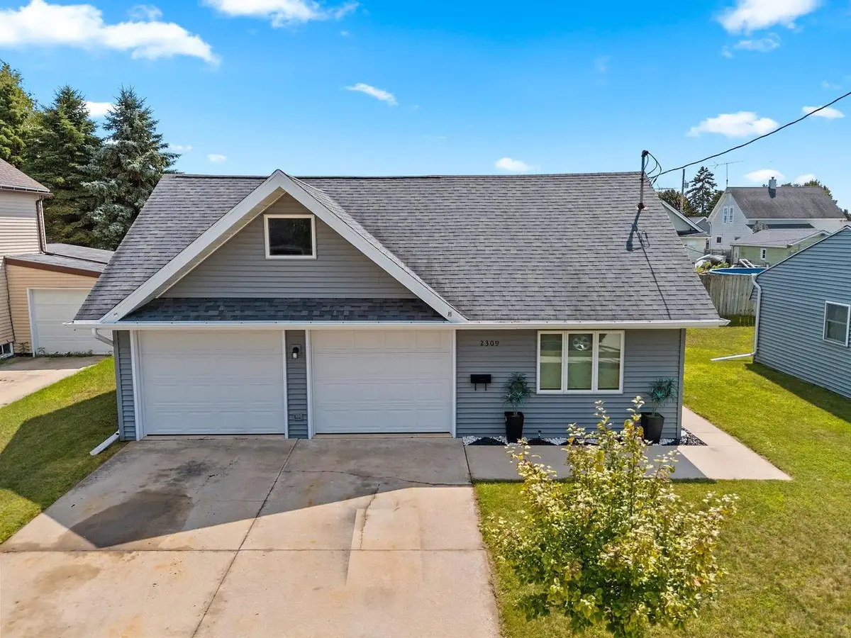2309 9th PLACE, Two Rivers, WI 54241 - #1
