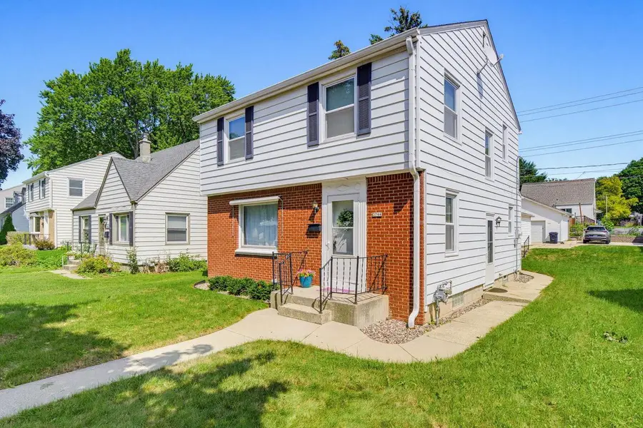 3744 N 100th STREET, Milwaukee, WI 53222 - #2