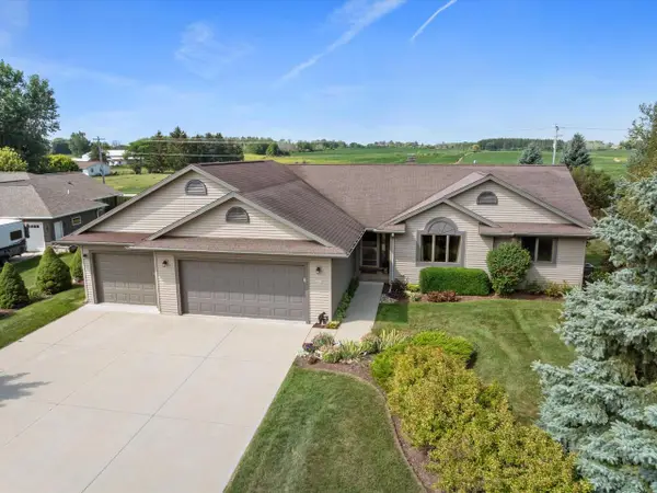 6502 Cloverleaf COURT, Sheboygan, WI 53081