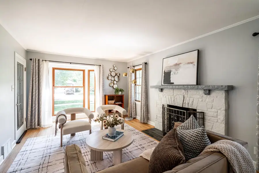 8356 Currie AVENUE, Wauwatosa, WI 53213 - #3