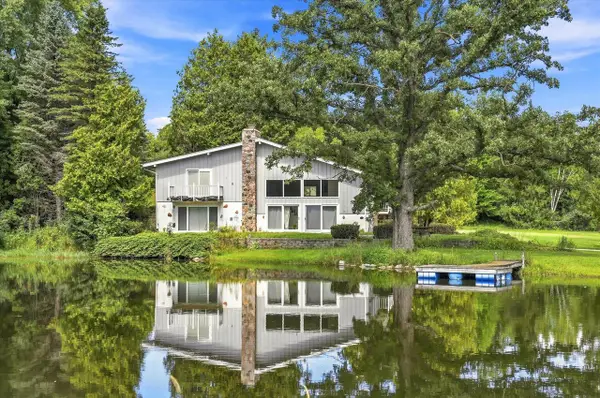 2300 Maple ROAD, Grafton, WI 53024