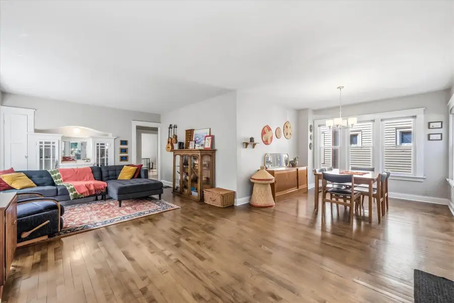 3313 N Bremen STREET, Milwaukee, WI 53212 - #2
