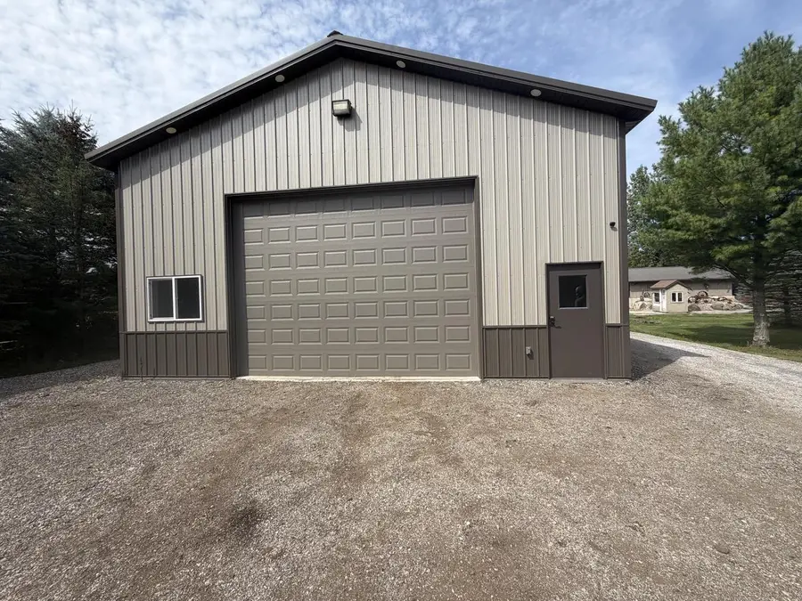 472 River DRIVE, Fredonia, WI 53021 - #3