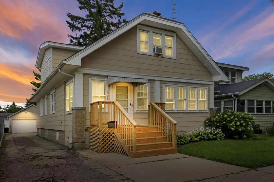 3913 18th AVENUE, Kenosha, WI 53140 - #2
