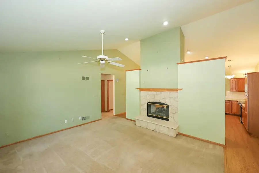 6652 S Scenic COURT, Franklin, WI 53132 - #3