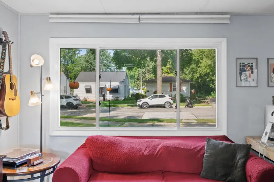 3354 S Burrell STREET, Milwaukee, WI 53207 - #3