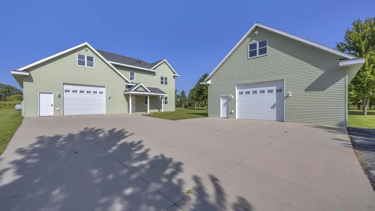 W4231 Laurel LANE, Fond Du Lac, WI 54937 - #1