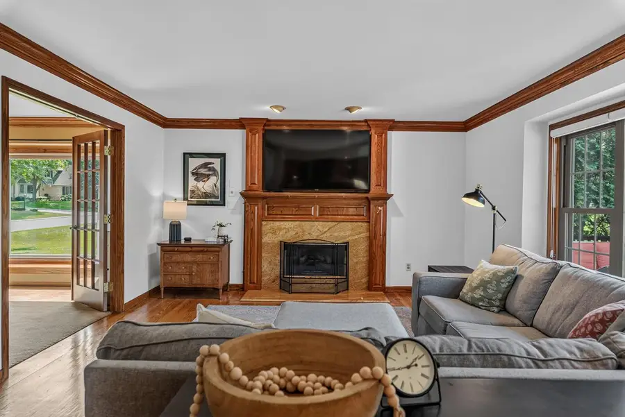 13830 W Linfield DRIVE, New Berlin, WI 53151 - #3