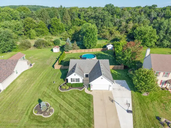 29518 River View PARKWAY, Burlington, WI 53105