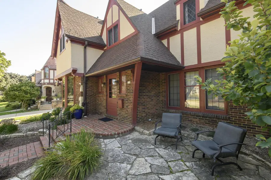 352 N Pinecrest STREET, Milwaukee, WI 53208 - #2