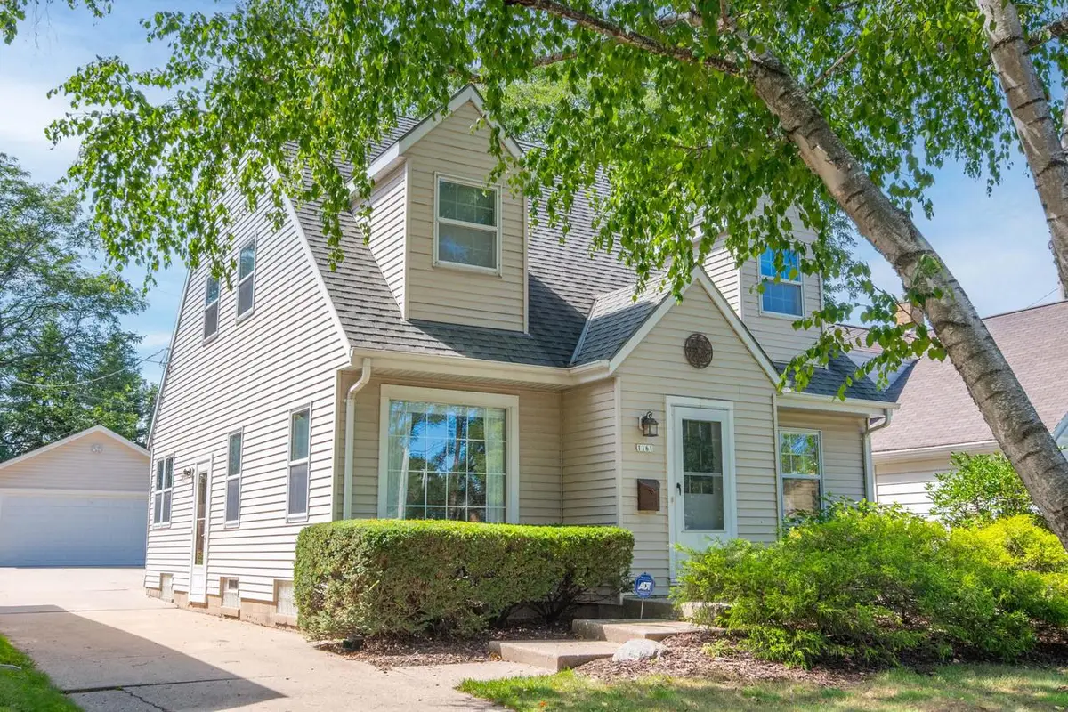 1161 Elm Lawn STREET, Wauwatosa, WI 53213 - #1
