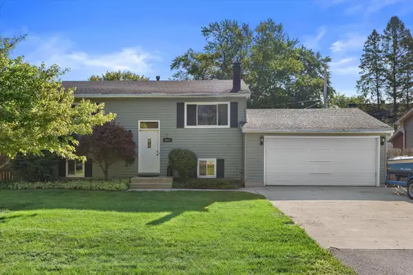 8117 107th AVENUE, Pleasant Prairie, WI 53158