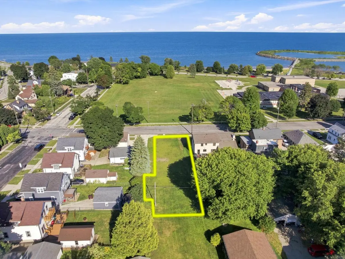 728 N 4TH STREET, Manitowoc, WI 54220 - #1