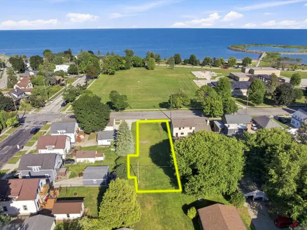 728 N 4TH STREET, Manitowoc, WI 54220