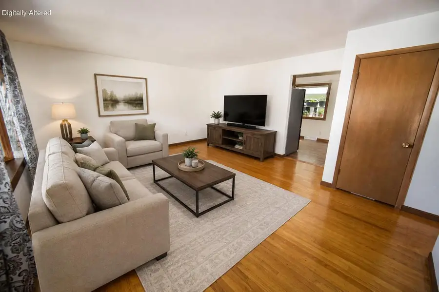 1505 Edgewood AVENUE, South Milwaukee, WI 53172 - #2
