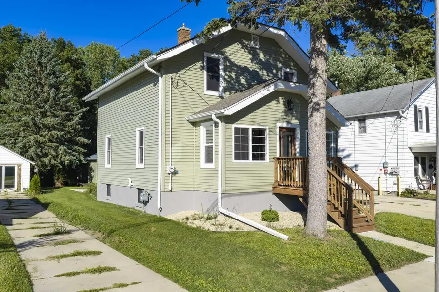 717 N Church STREET, Watertown, WI 53098 - #2