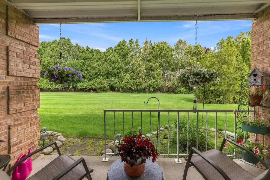 940 W Heritage COURT #104, Mequon, WI 53092 - #3