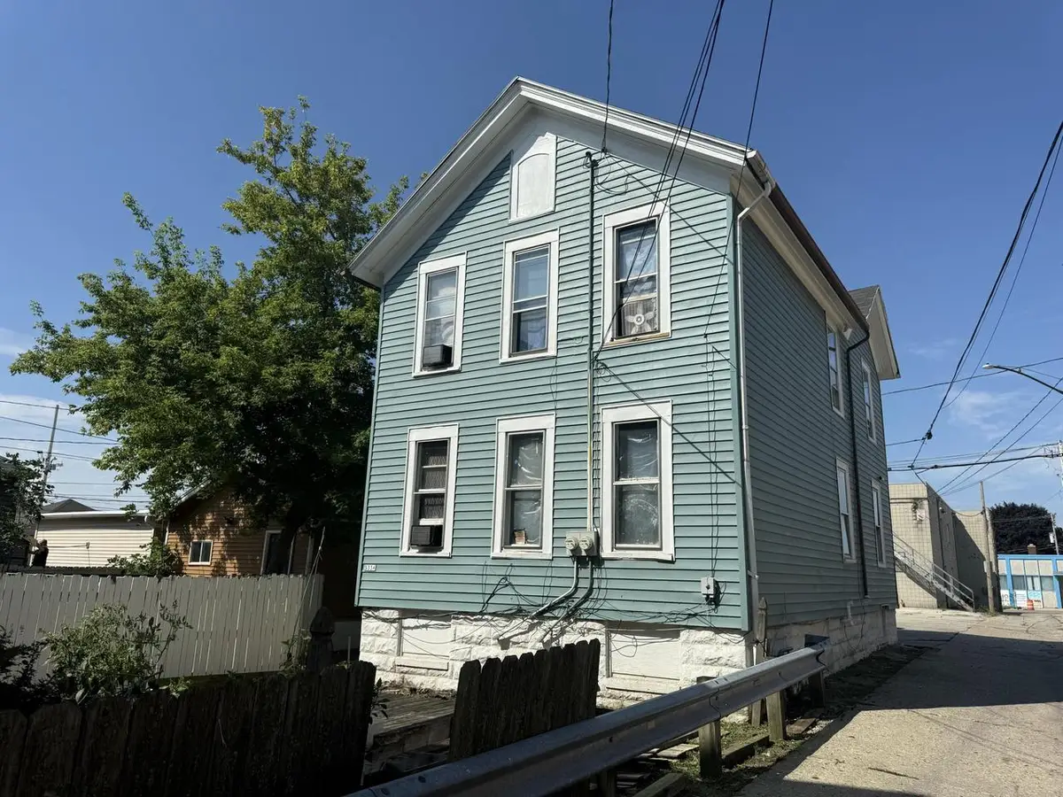 533 N 26th STREET #535, Milwaukee, WI 53233 - #1