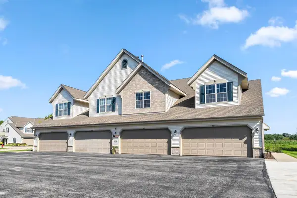 981 Hastings COURT #202, Racine, WI 53406