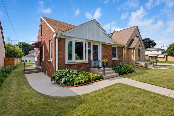 3907 E Holmes AVENUE, Cudahy, WI 53110