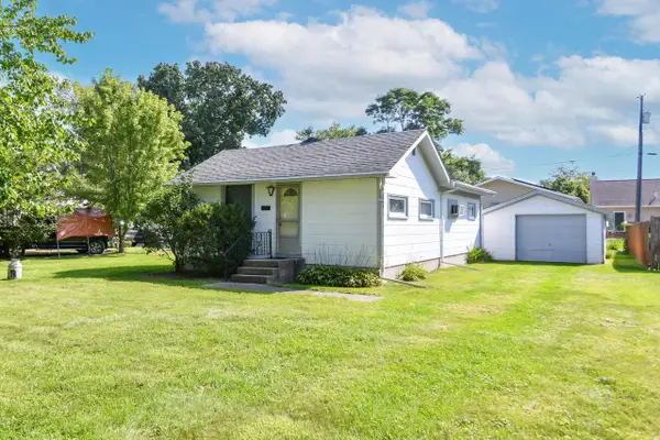 2812 Darlington STREET, Delavan, WI 53115