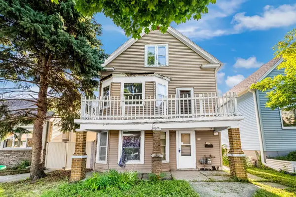 2834 S 9th PLACE, Milwaukee, WI 53215