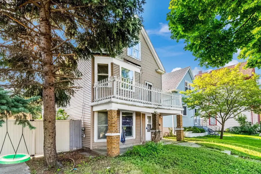 2834 S 9th PLACE, Milwaukee, WI 53215 - #3