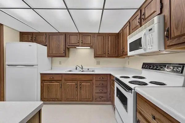 6650 Mariner DRIVE #103, Mount Pleasant, WI 53406 - #3