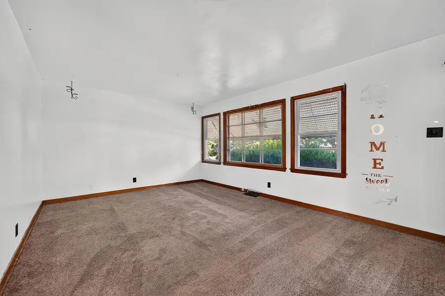 5809 N 36th STREET, Milwaukee, WI 53209 - #3
