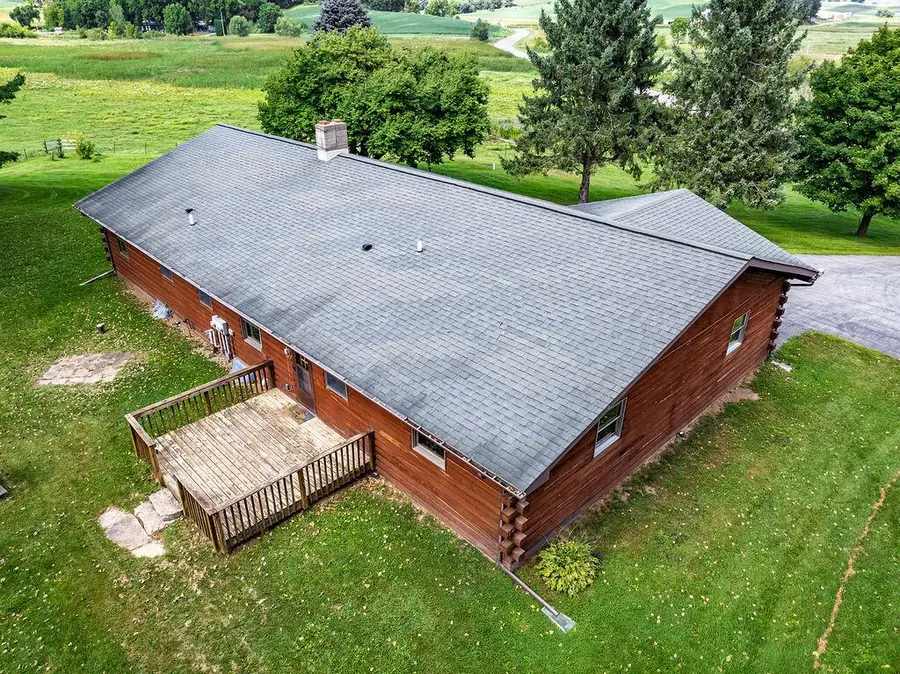 N18693 County Road F, Trempealeau, WI 54661 - #3