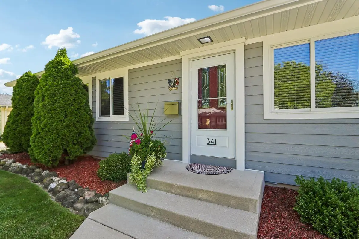 341 Joris AVENUE, Waukesha, WI 53188 - #1