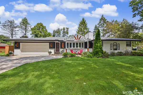 4312 W Upham AVENUE, Greenfield, WI 53220