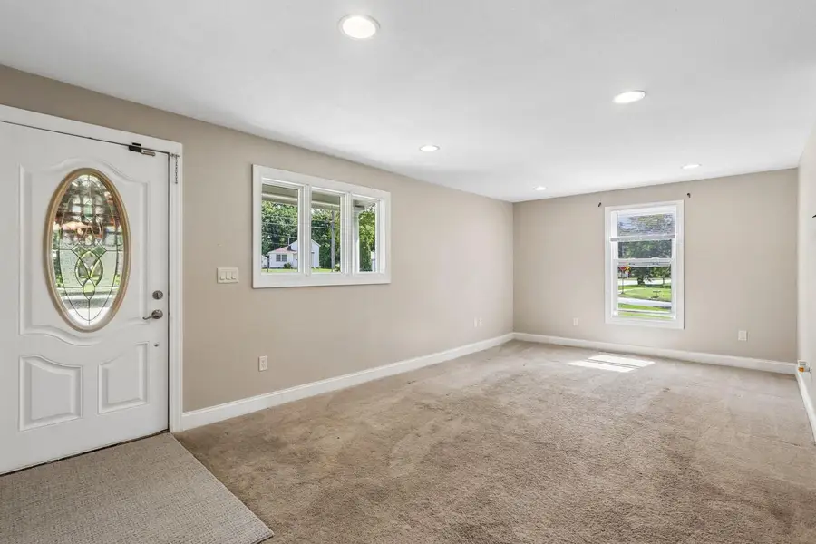 614 Whitewater AVENUE, Fort Atkinson, WI 53538 - #3