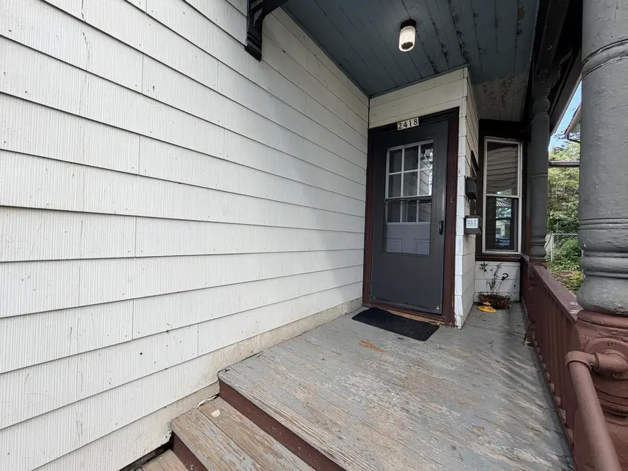 2416 S Burrell STREET #2418, Milwaukee, WI 53207 - #3
