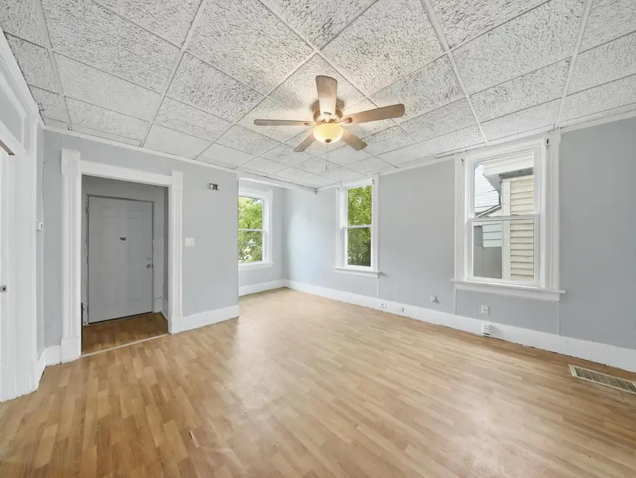 2911 N 6th STREET, Milwaukee, WI 53212 - #2