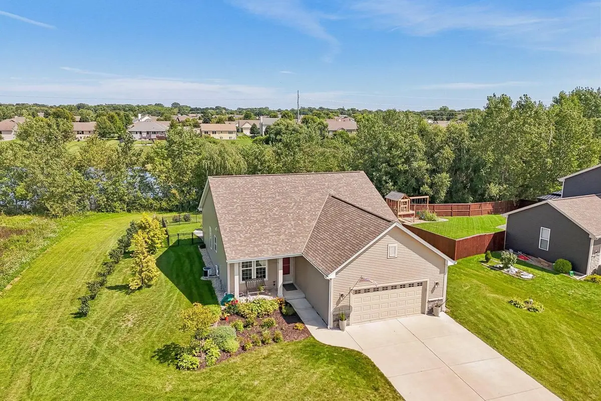 2123 Summerset DRIVE, Mount Pleasant, WI 53406 - #1