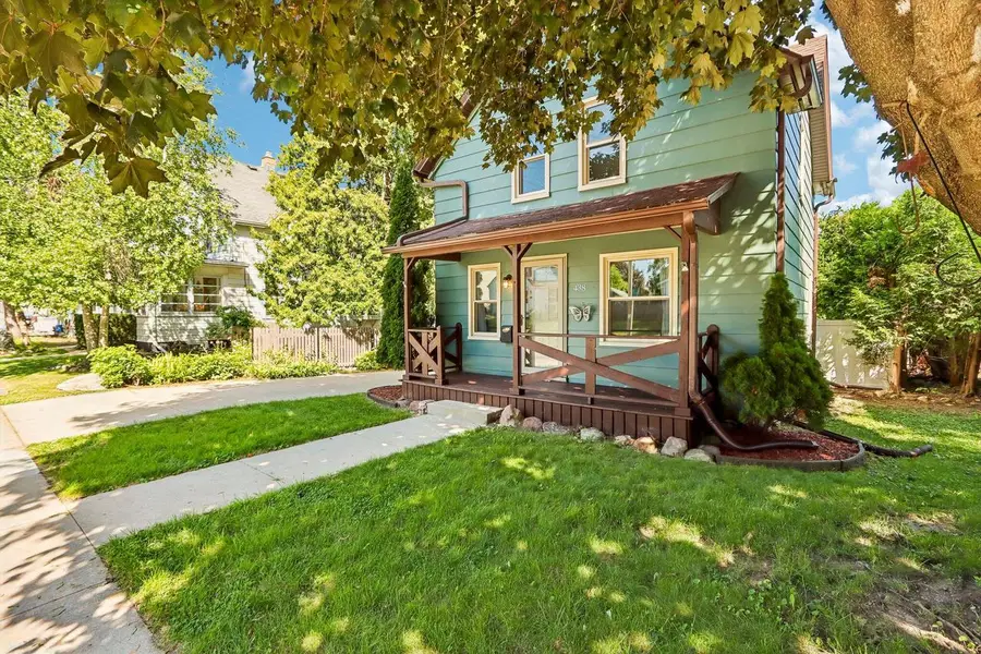 438 Pleasant AVENUE, Hartford, WI 53027 - #3