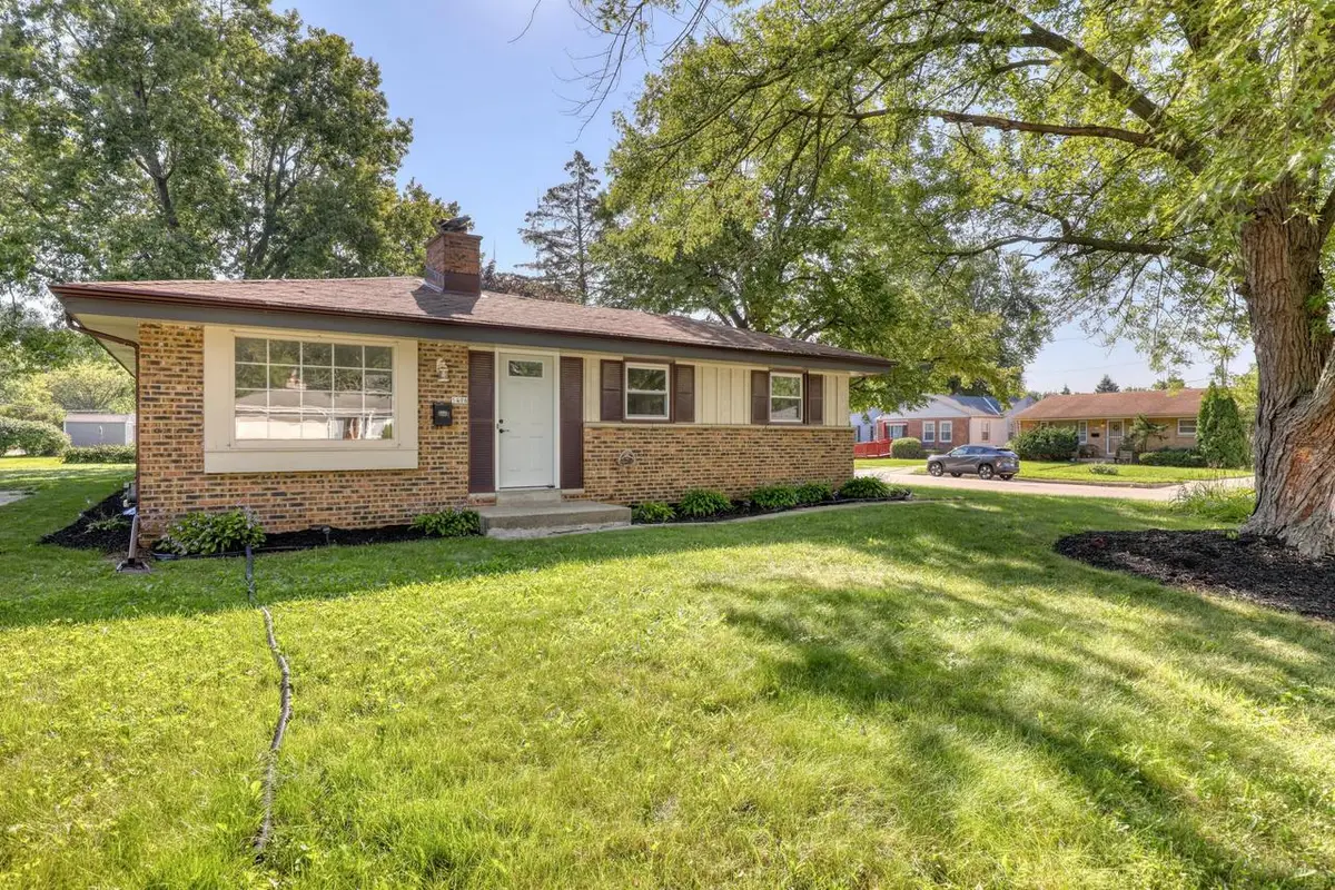 5406 N Shasta DRIVE, Glendale, WI 53209 - #1
