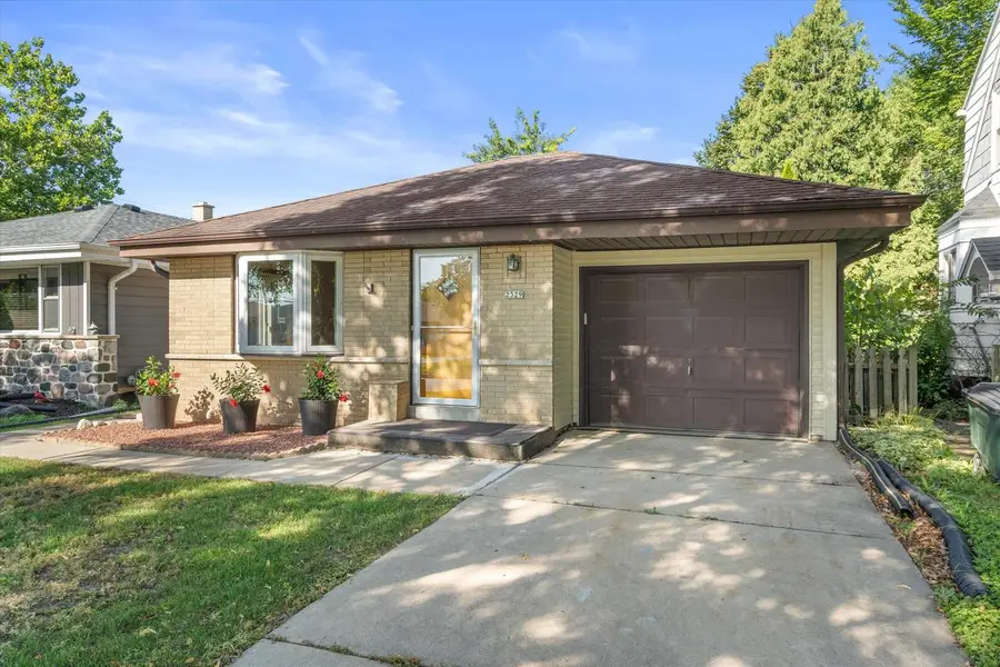 2329 N 115th STREET, Wauwatosa, WI 53226 - #3
