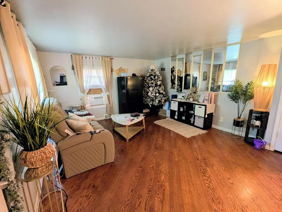 4888 N 22nd STREET, Milwaukee, WI 53209 - #2