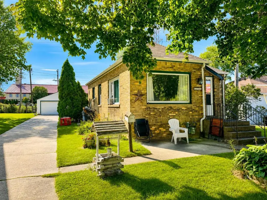 3143 S 99th STREET, Milwaukee, WI 53227 - #3