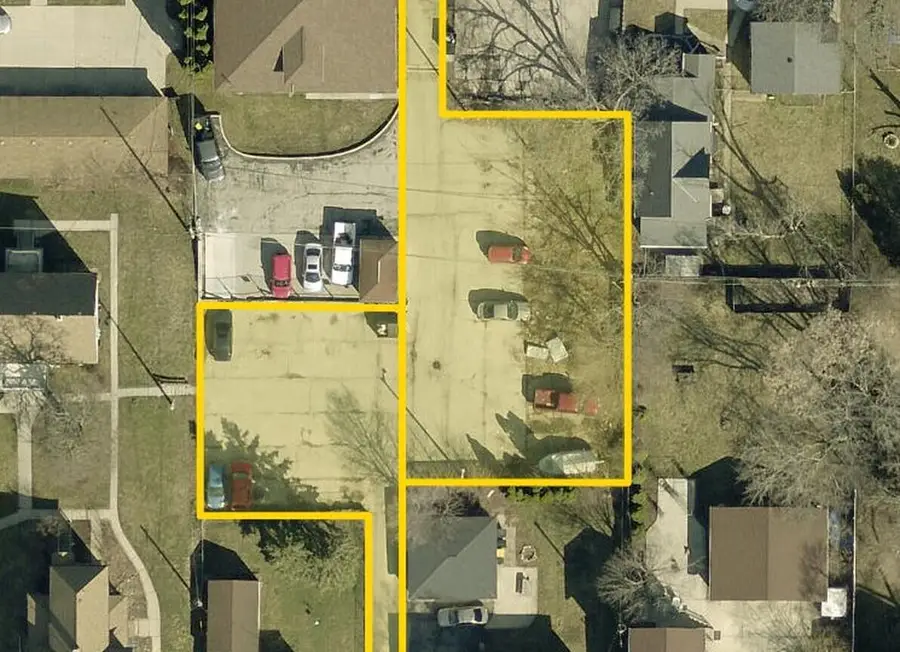 86 W MITCHELL STREET #86 W Lapham St, West Allis, WI 53214 - #2