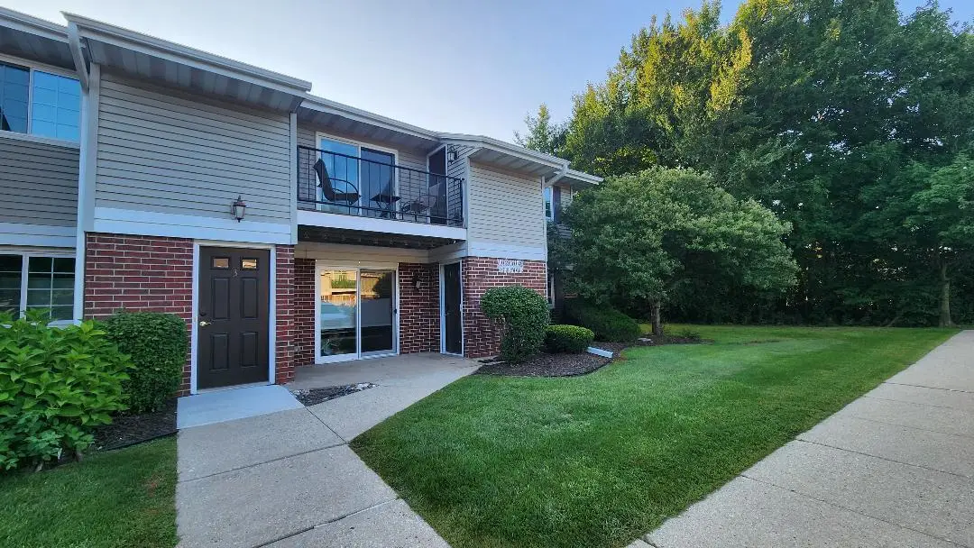 W169N11054 Ashbury LANE #3, Germantown, WI 53022 - #1