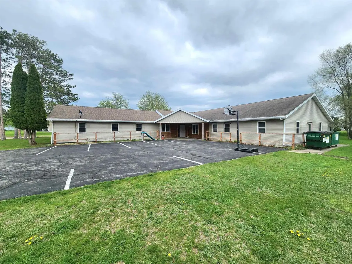 107 Gillette Street, Pardeeville, WI 53954 - Image #1