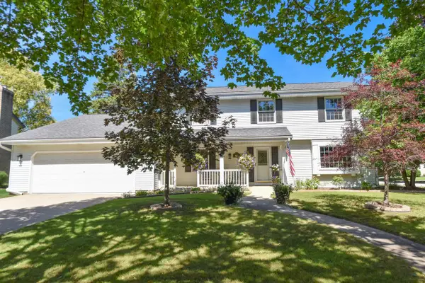 N102W7150 Harrison AVENUE, Cedarburg, WI 53012