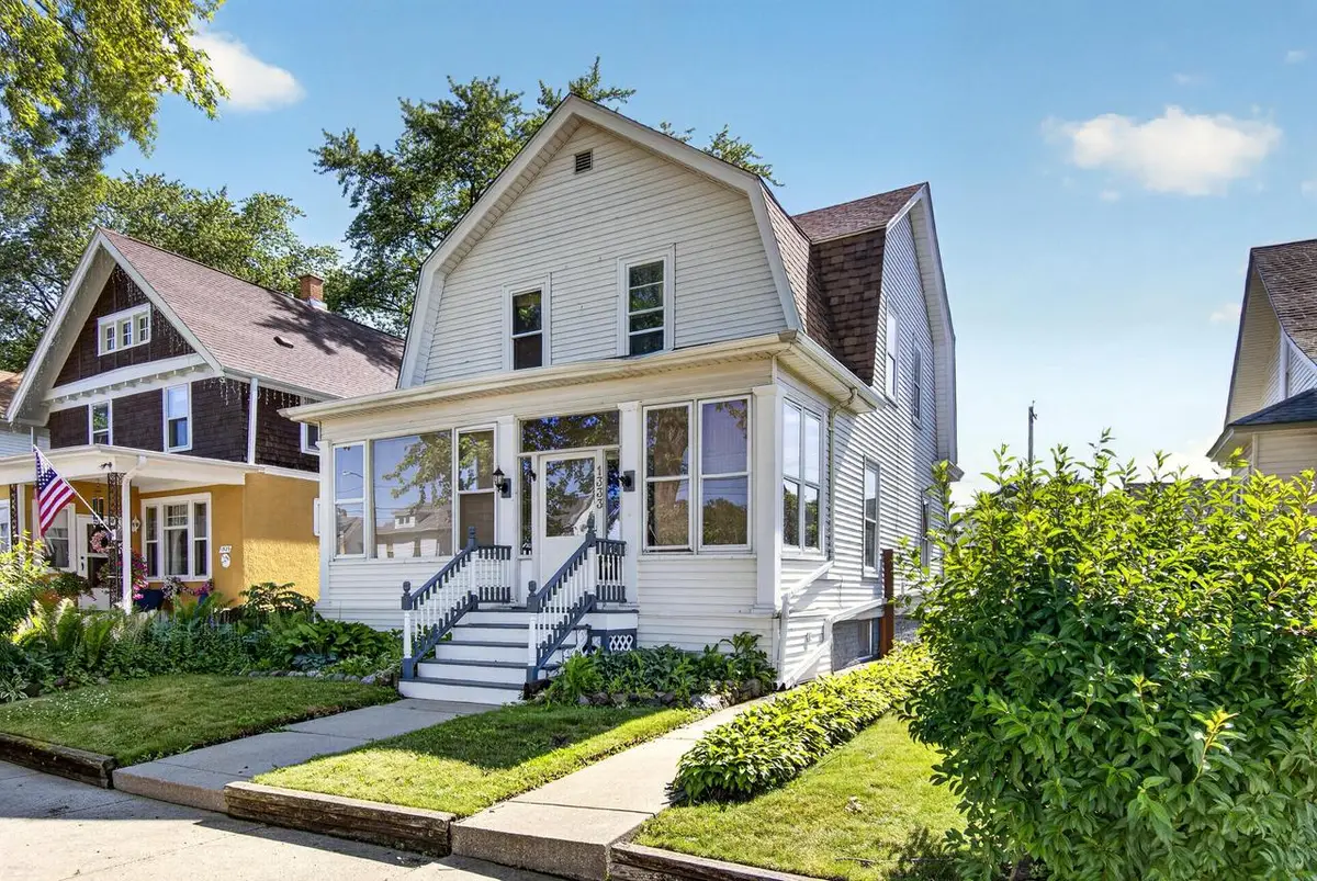 1333 West BOULEVARD, Racine, WI 53405 - #1