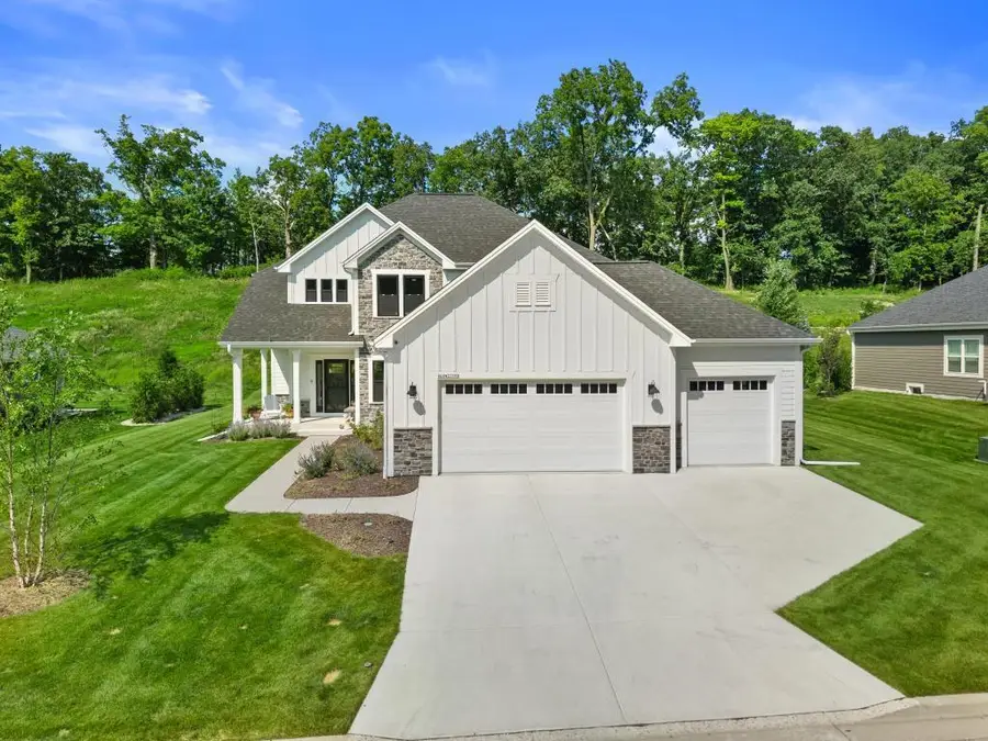 N69W23598 Donna DRIVE N, Sussex, WI 53089 - #2