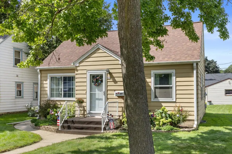 809 S 113th STREET, West Allis, WI 53214 - #3